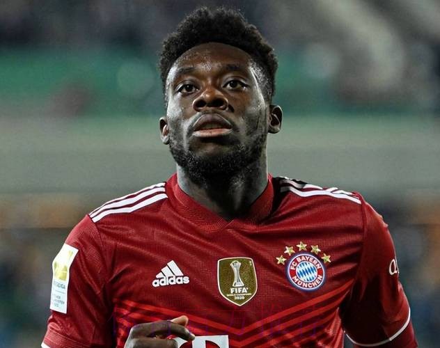 西媒-巴萨没续约罗贝托计划 皇马未与拜仁谈阿方索