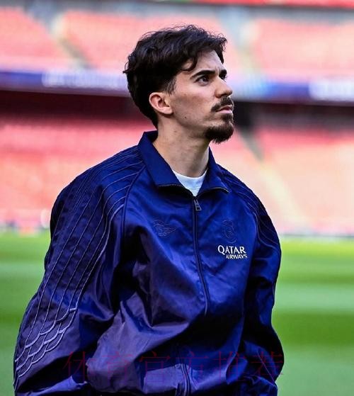 马卡:皇马明夏有意签下维蒂尼亚 球员身价近一亿 马卡:皇马明夏有意签下维蒂尼亚 球员身价近一亿